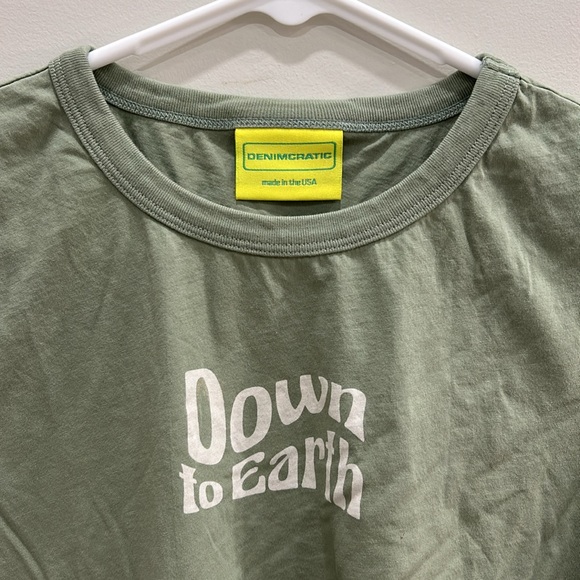 Down To Earth Tee - Picture 2 of 3